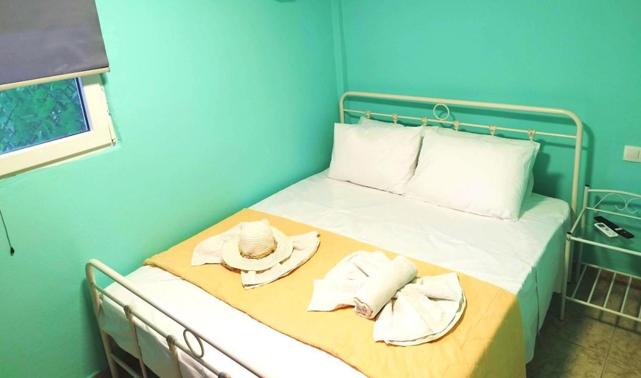 Ferienwohnung Sleepili Vrísai Exterior foto