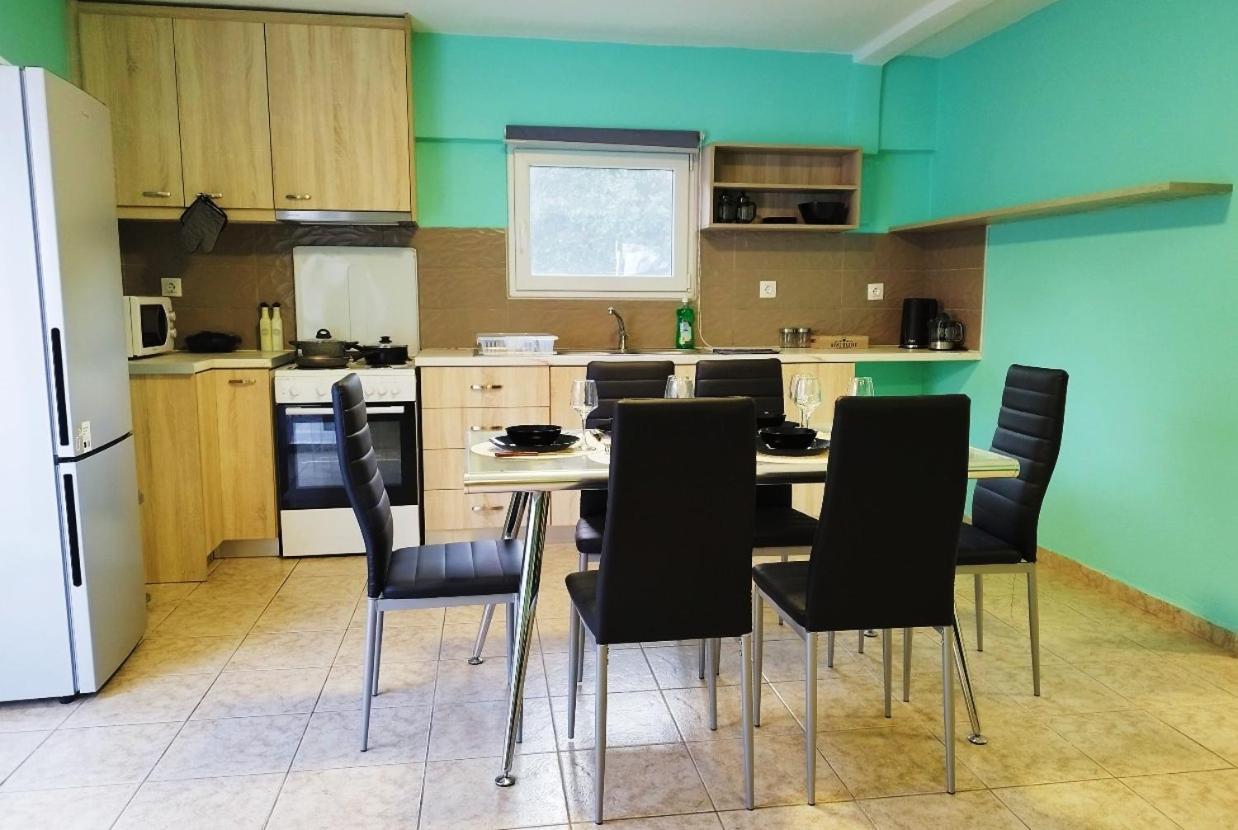 Ferienwohnung Sleepili Vrísai Exterior foto